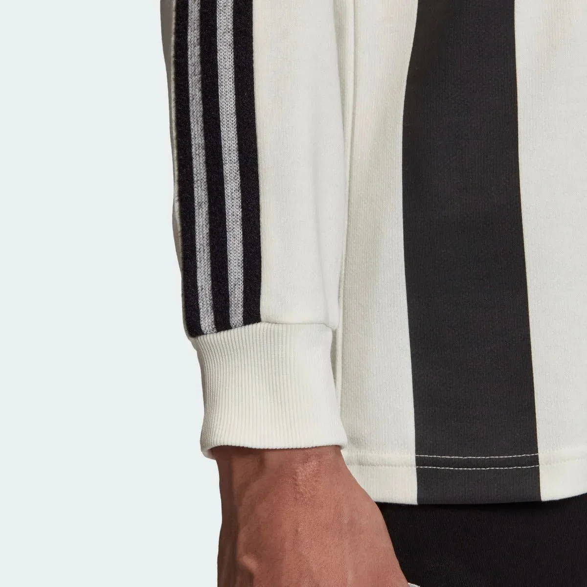 Adidas 2020-21 Juventus icons Long-Sleeve Tee - White-Black - Image 5