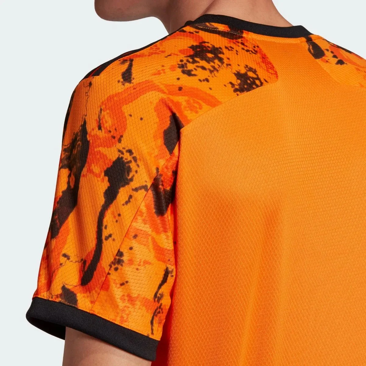 Adidas 2020-21 Juventus Third Jersey - Orange-Black - Image 4