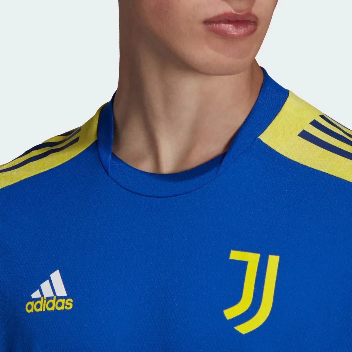 adidas 2021-22 Juventus Euro Training Jersey - Victory Blue-Yellow - Image 4