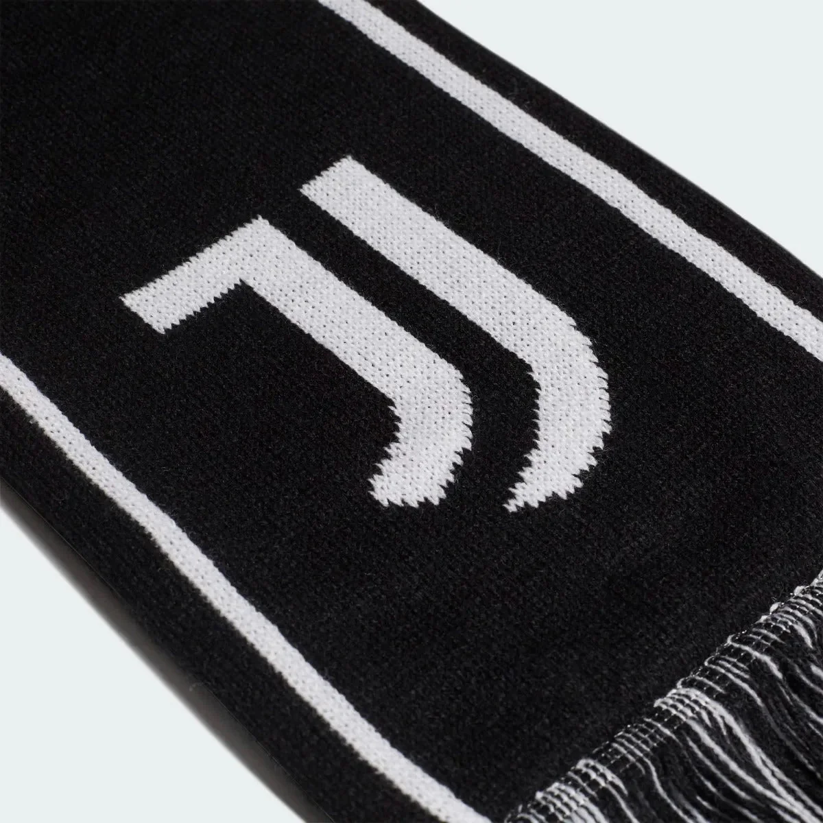 Adidas 2021-22 Juventus Scarf - Black-White - Image 3