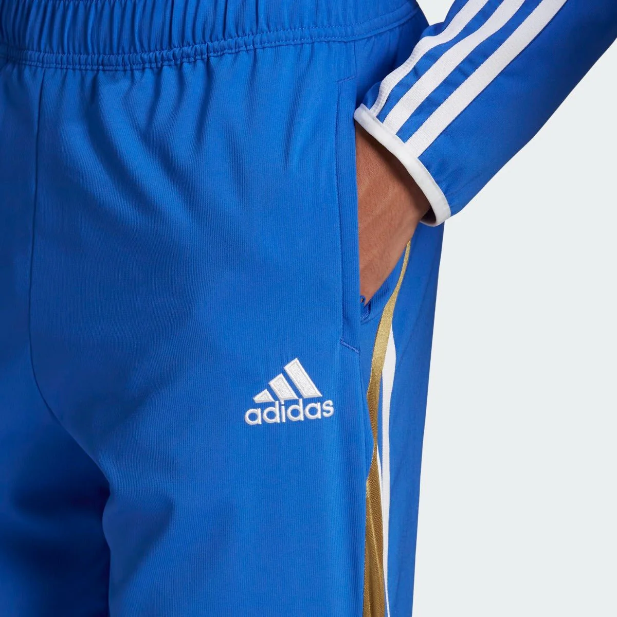 adidas 2021-22 Juventus Teamgeist Woven Pants - Hi Res Blue - Image 5