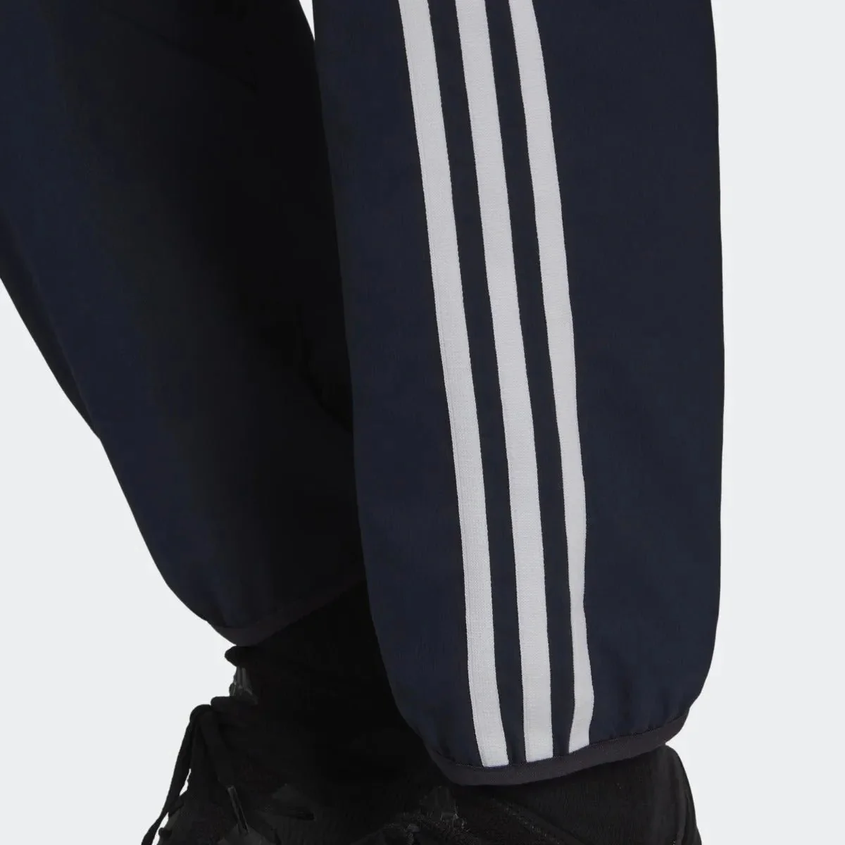 adidas 2021-22 Real Madrid Teamgeist Woven Pants - Night Navy - Image 6
