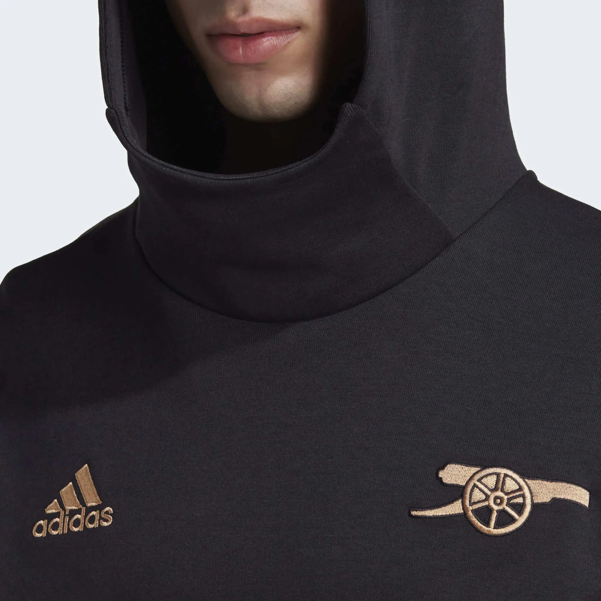 adidas 2022-23 Arsenal Travel Hoody - Black - Image 4
