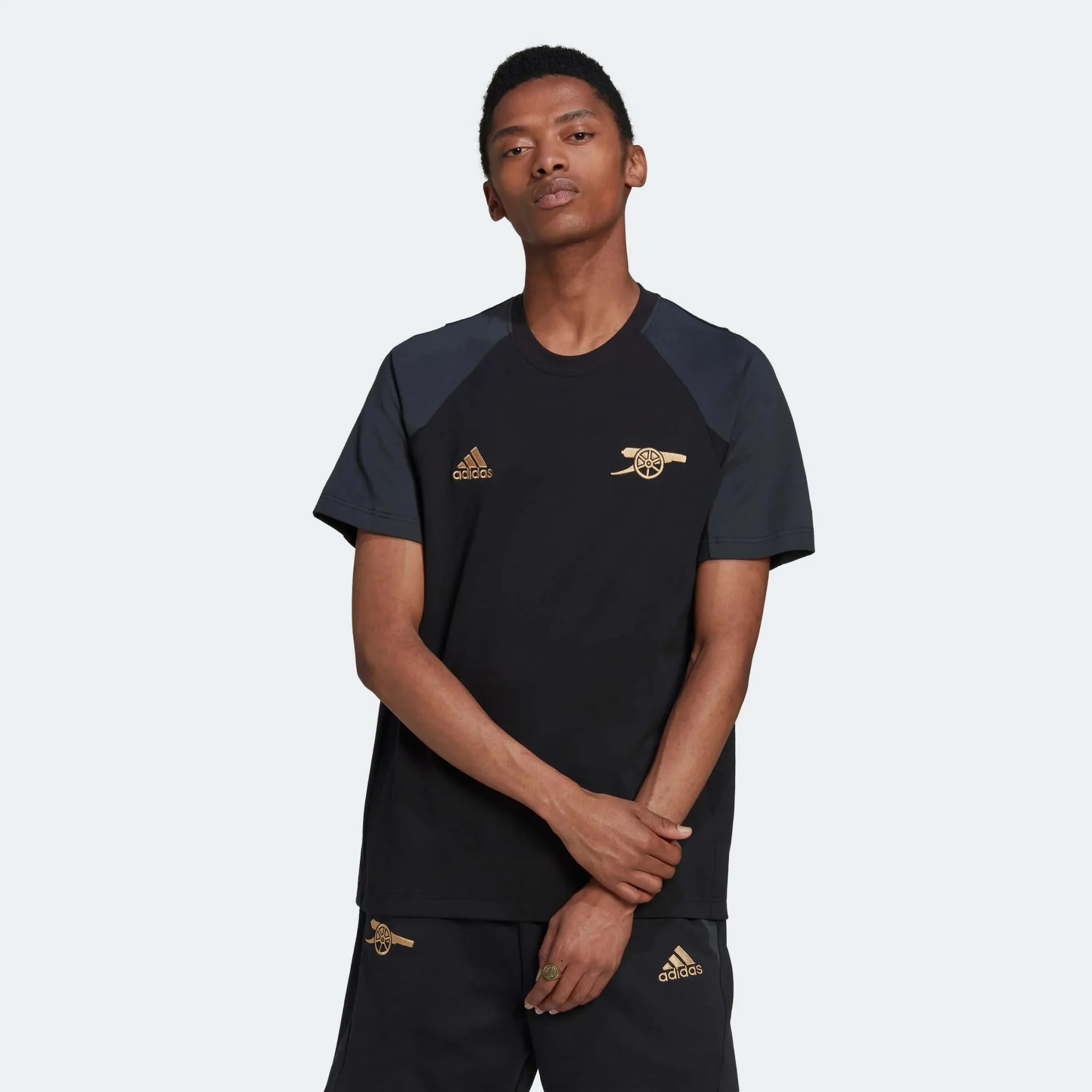 adidas 2022-23 Arsenal Travel Tee - Black - Image 2