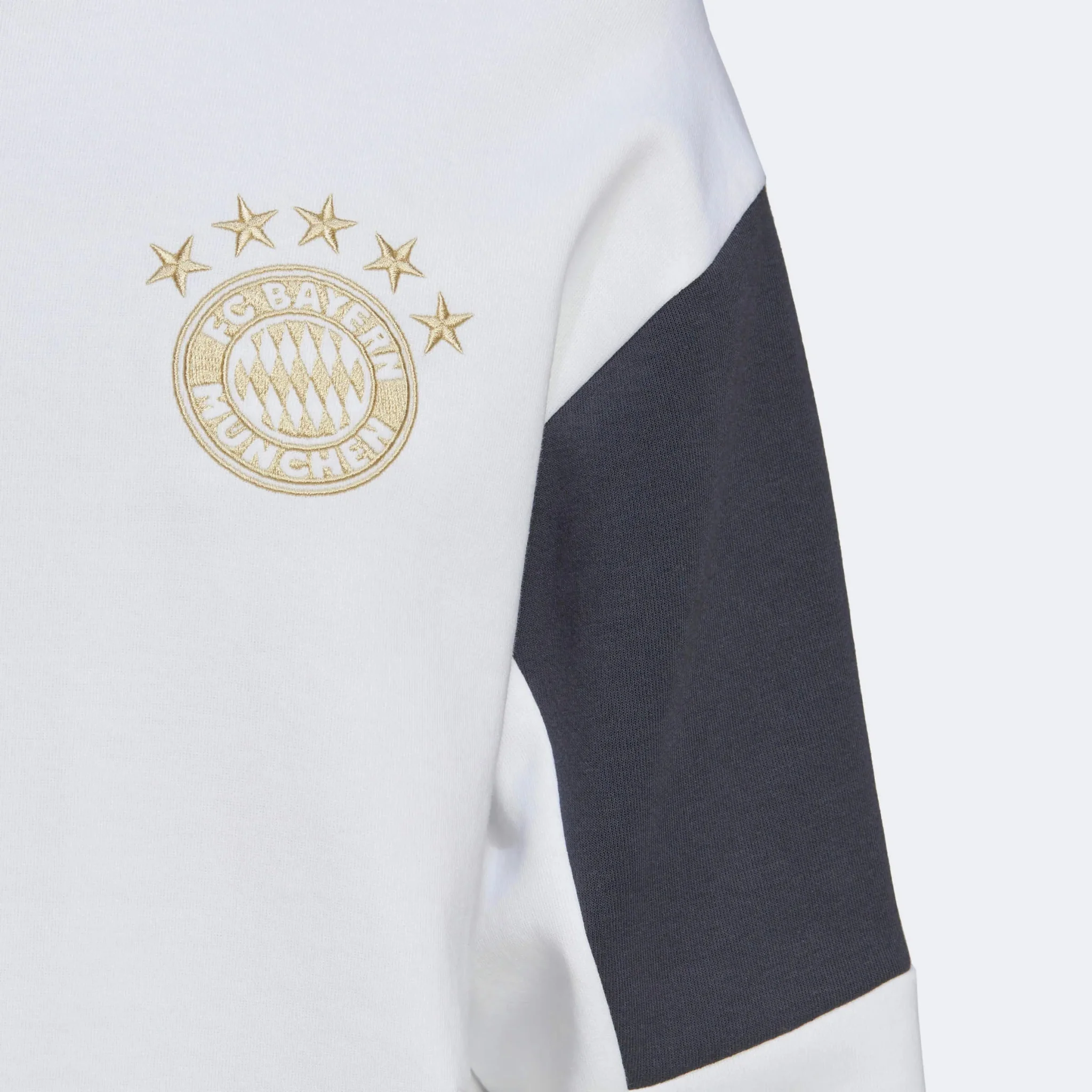 adidas 2022-23 Bayern Munich Travel Hoody - White - Image 4