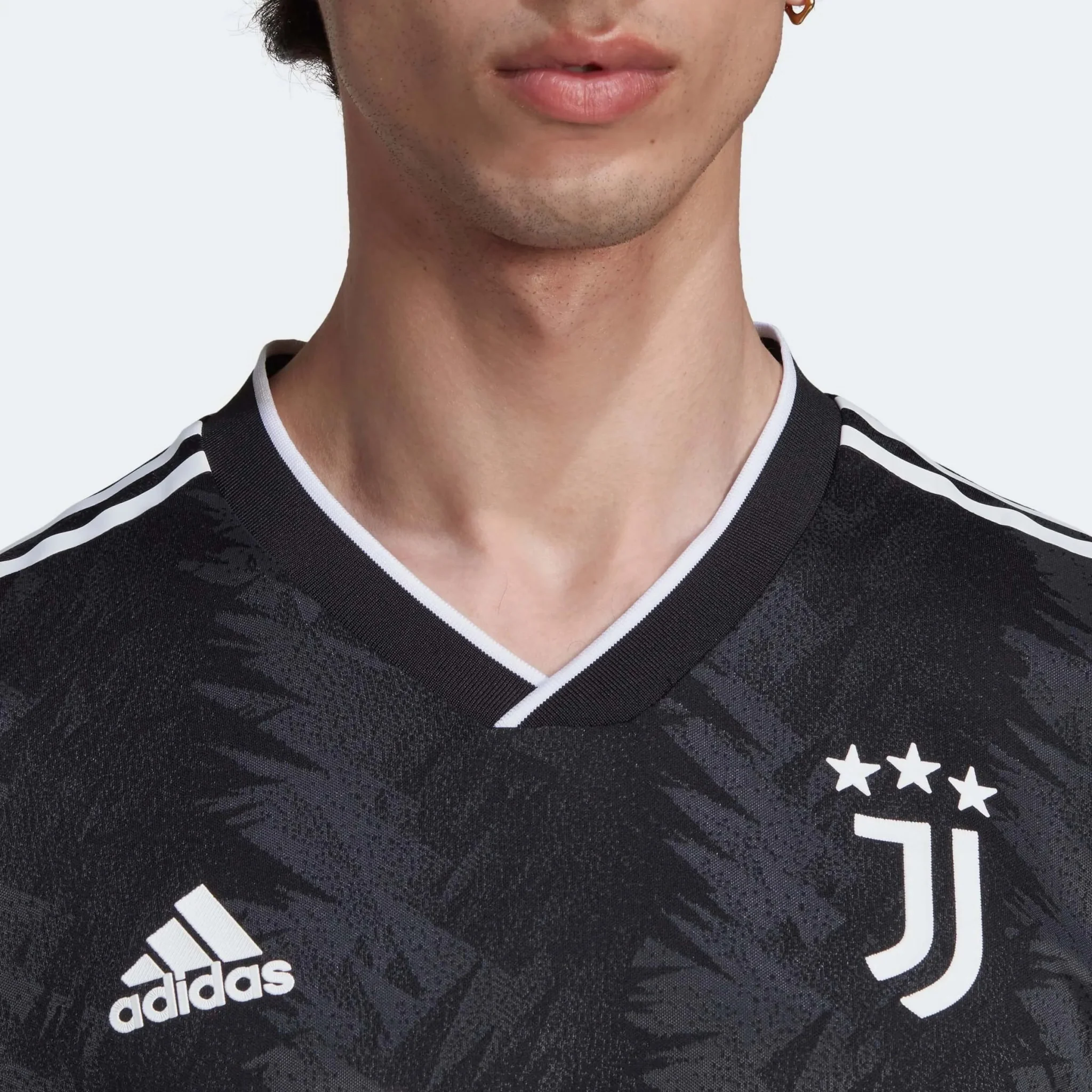 adidas 2022-23 Juventus Authentic Away Jersey - Black - Image 5