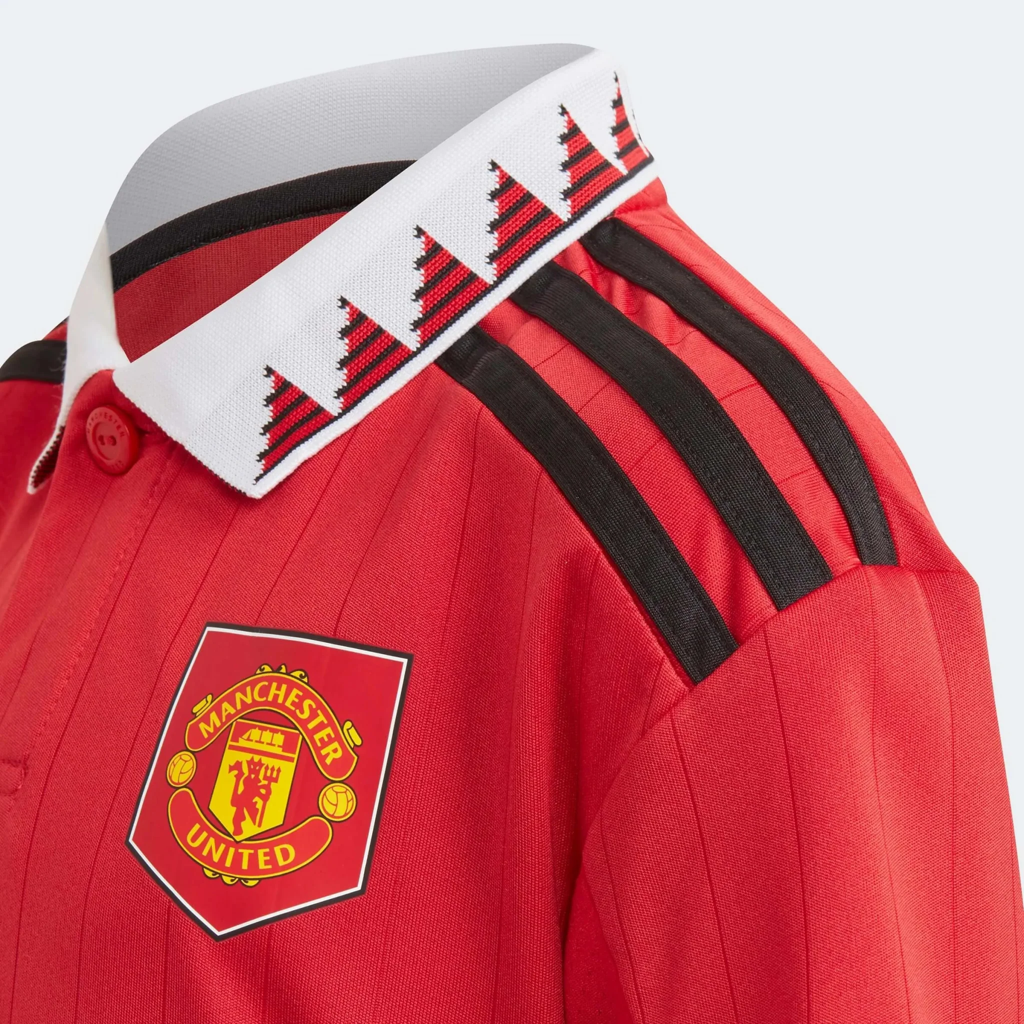 adidas 2022-23 Manchester United Home Mini Kit - Red-White - Image 6