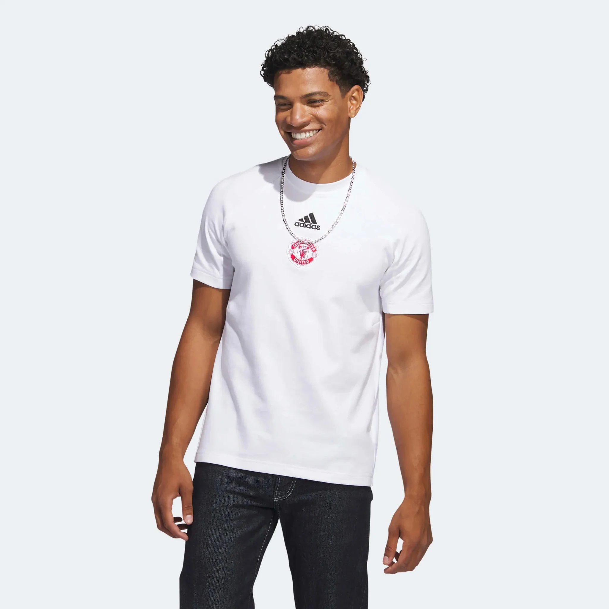 adidas 2022-23 Manchester United Travel Tee - White - Image 2
