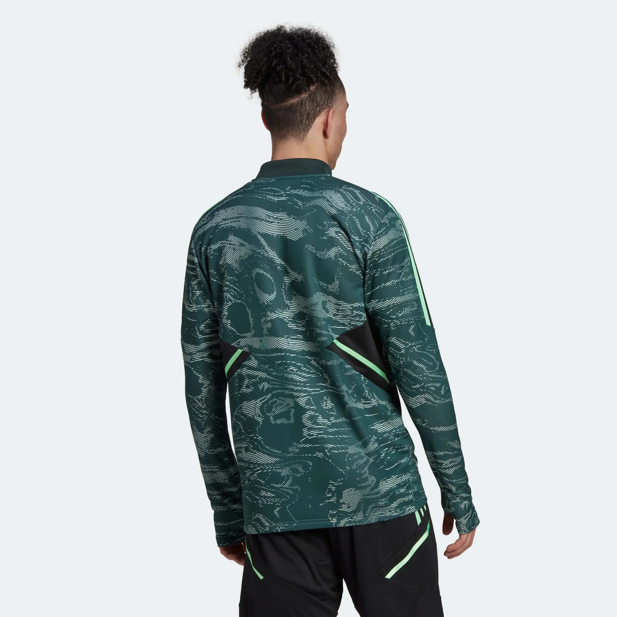 adidas 2022-23 Real Madrid EU Training Top - Green - Image 3