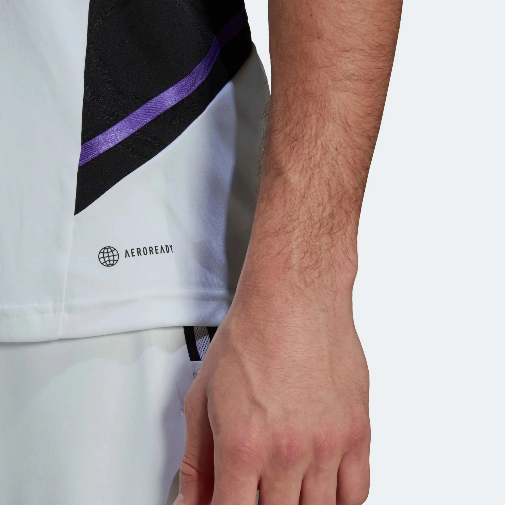 adidas 2022-23 Real Madrid Training Jersey - White - Image 6