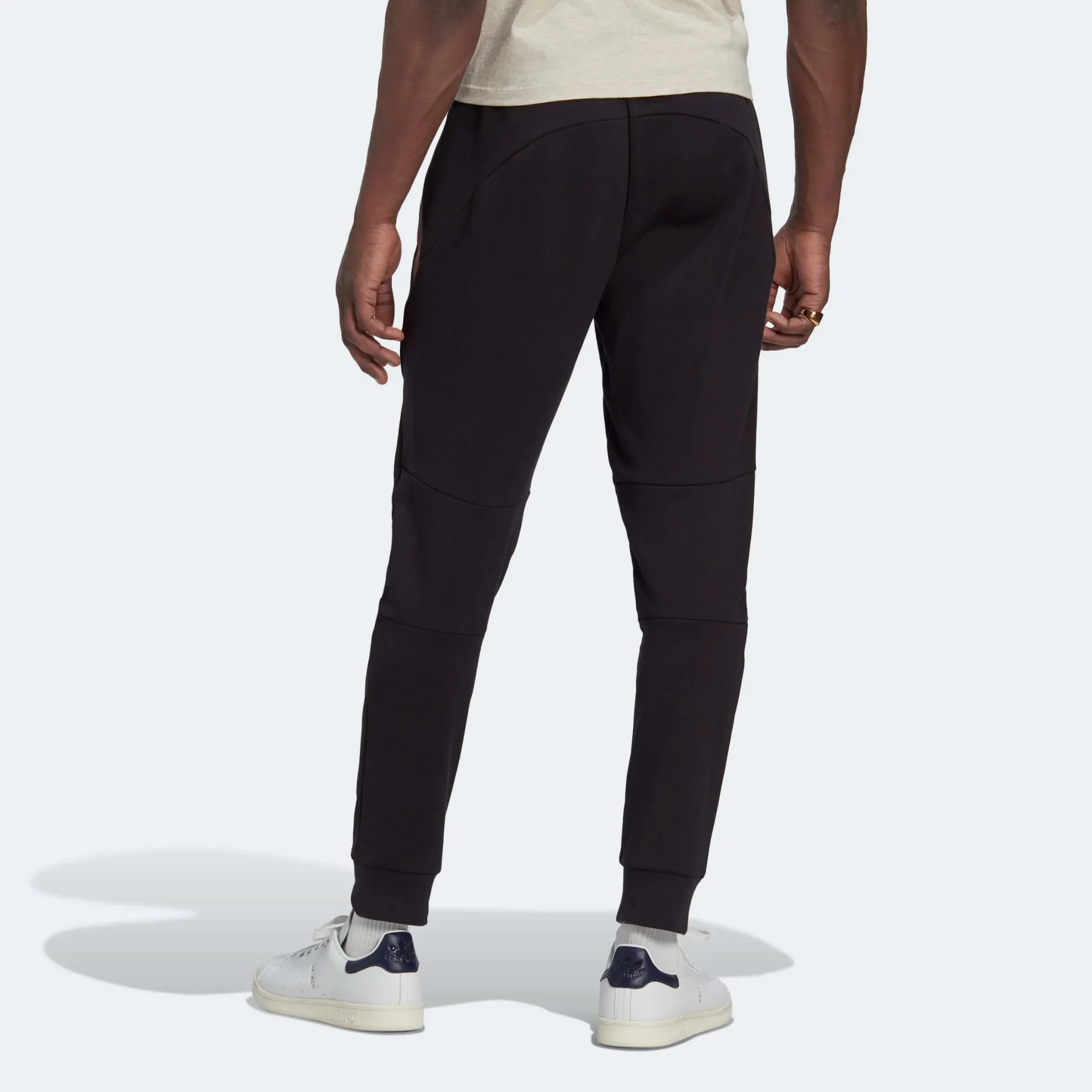 adidas 2022-23 Real Madrid Travel Pants - Black-Pink - Image 3