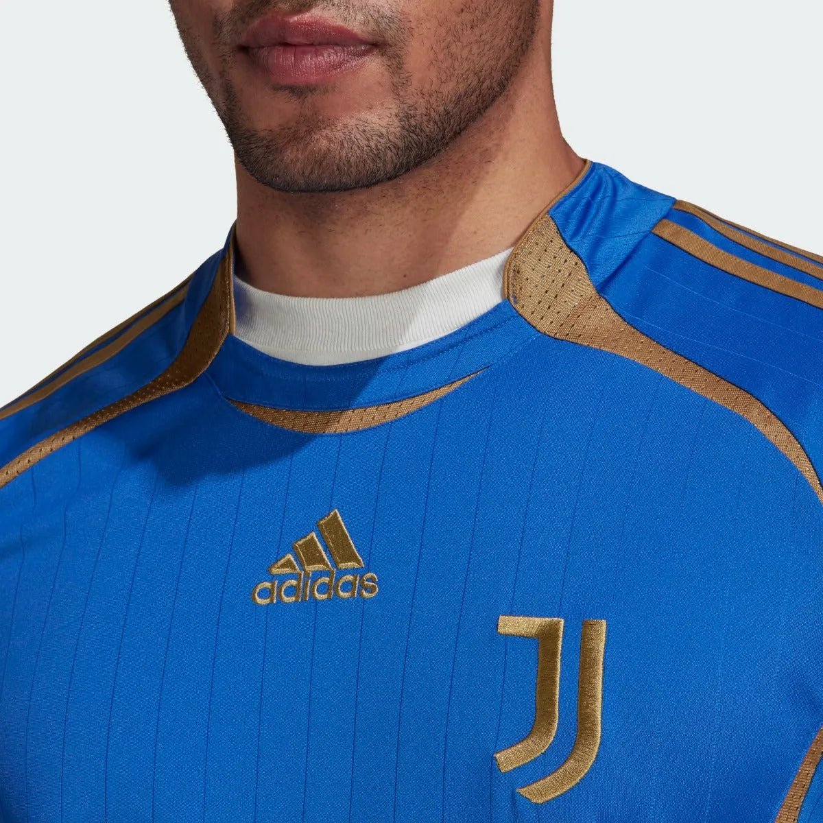 Adidas 2022 Juventus Teamgeist Jersey - Hi Res Blue - Image 5