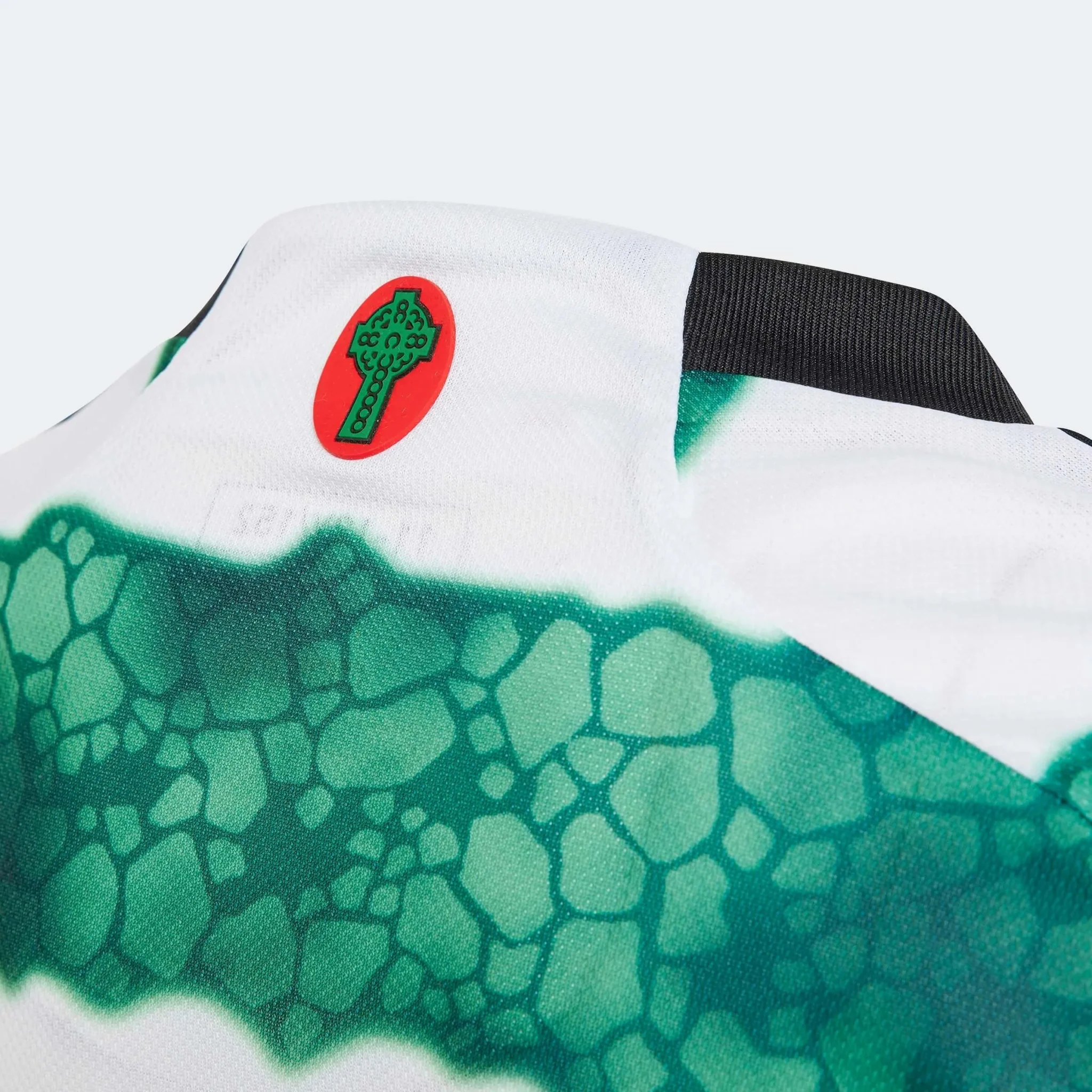 adidas 2023-24 Celtic Youth Stadium Home Jersey - Image 4