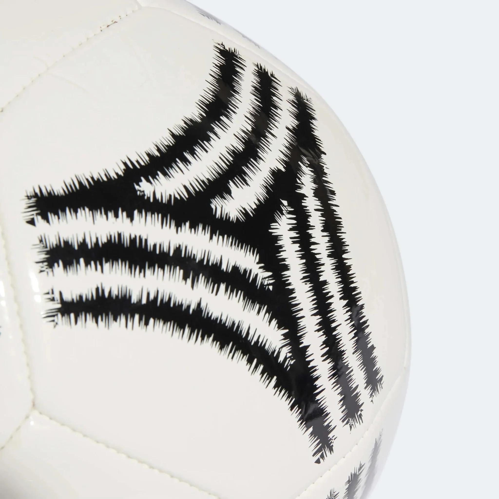 adidas 2023-24 Juventus Home Club Ball - Image 2