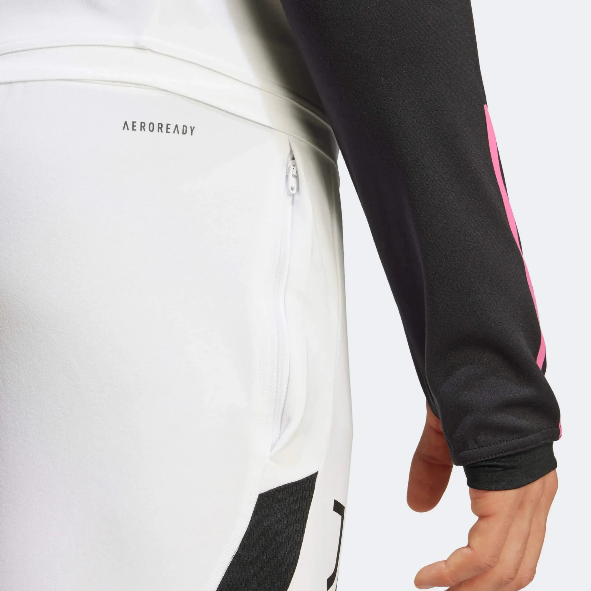 adidas 2023-24 Juventus Men's Training Pants - Image 6
