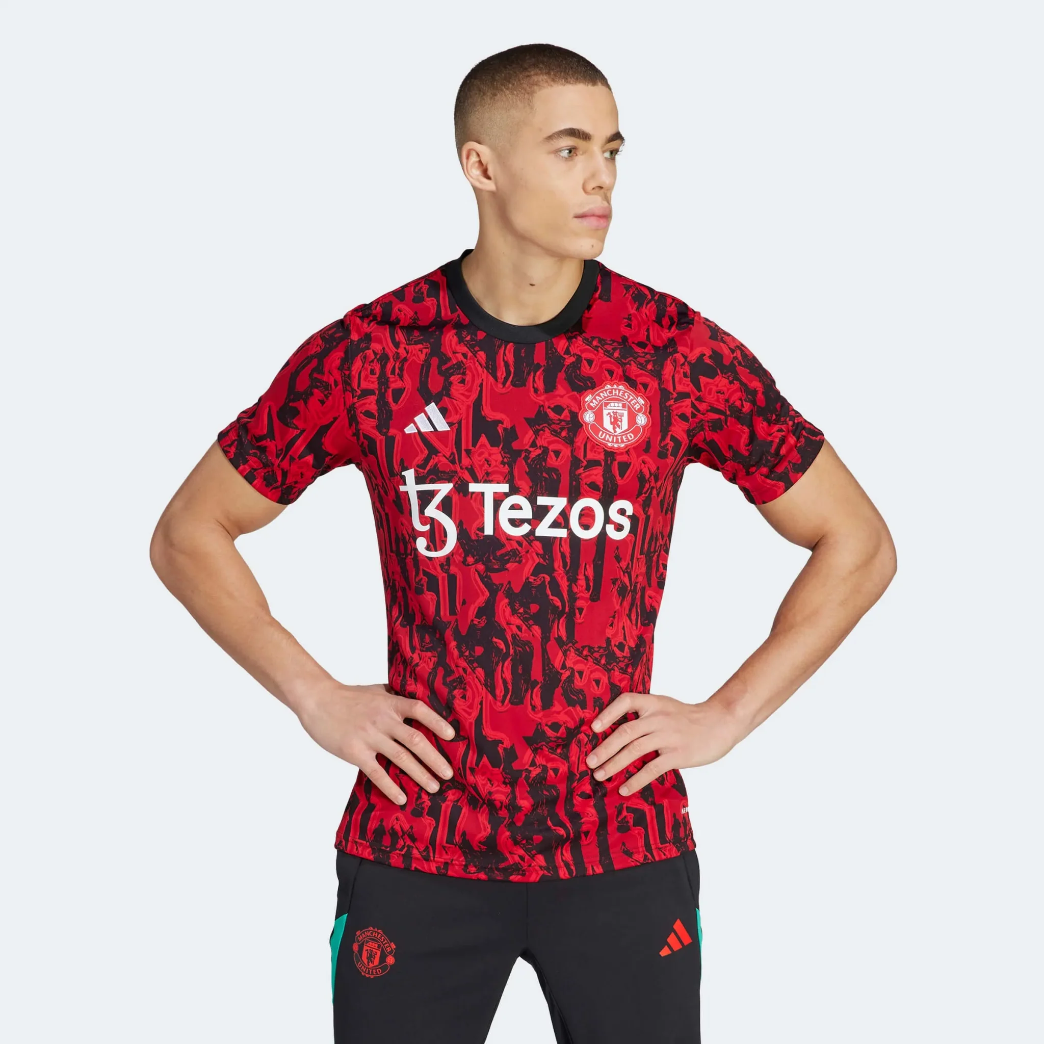 adidas 2023-24 Manchester United Men's Pre-Match Jersey - Image 3