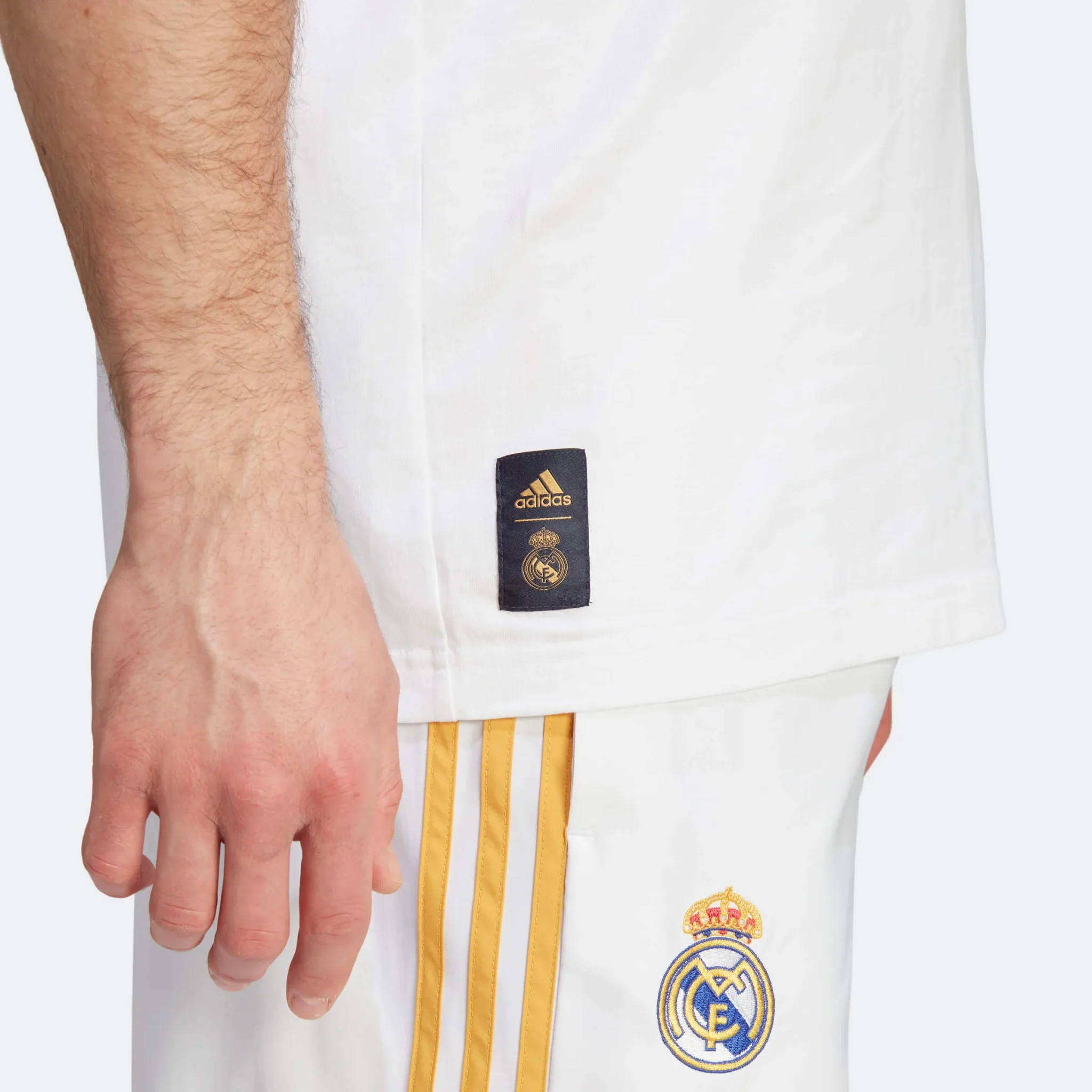 adidas 2023-24 Real Madrid Men's DNA Graphic Tee - Image 6