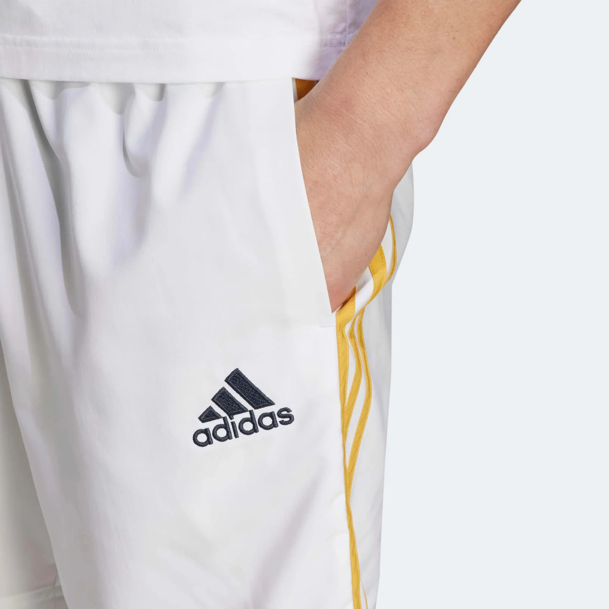 adidas 2023-24 Real Madrid Men's DNA Shorts - Image 4