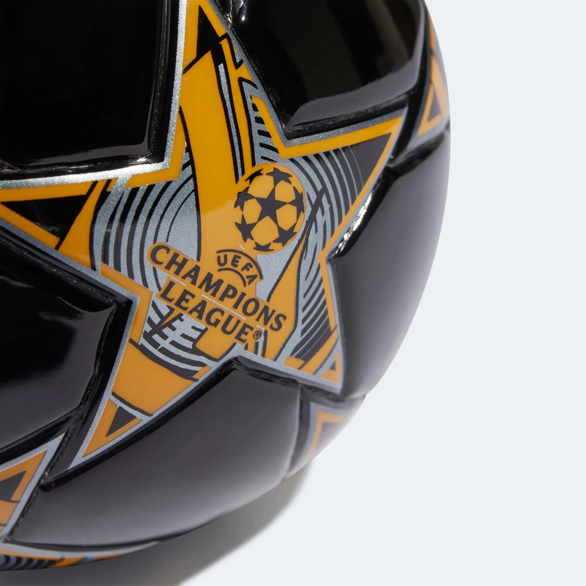 adidas 2023-24 Real Madrid UCL Mini Ball - Image 4