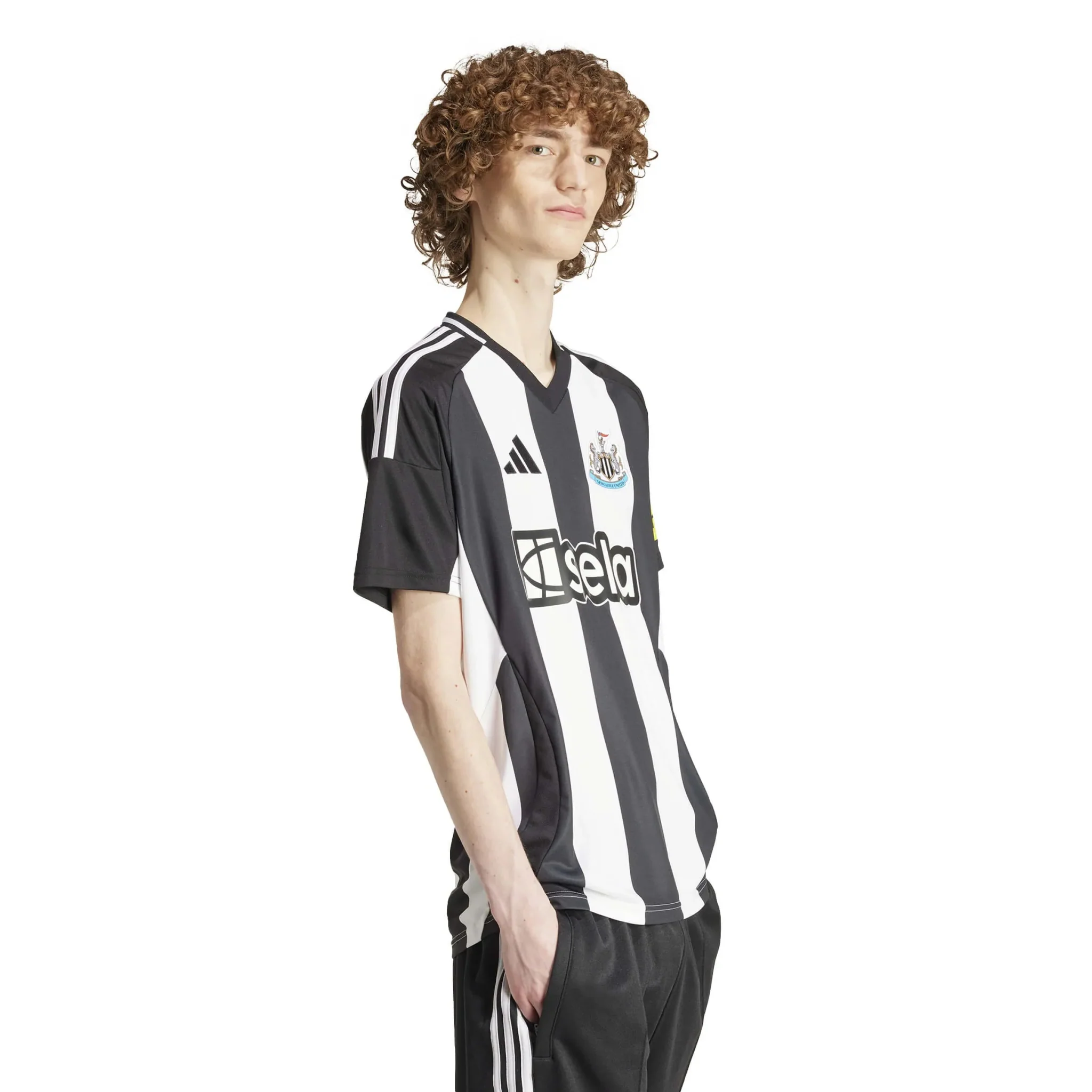 adidas 2024-25 Newcastle Men's Stadium Home Jersey - Image 4