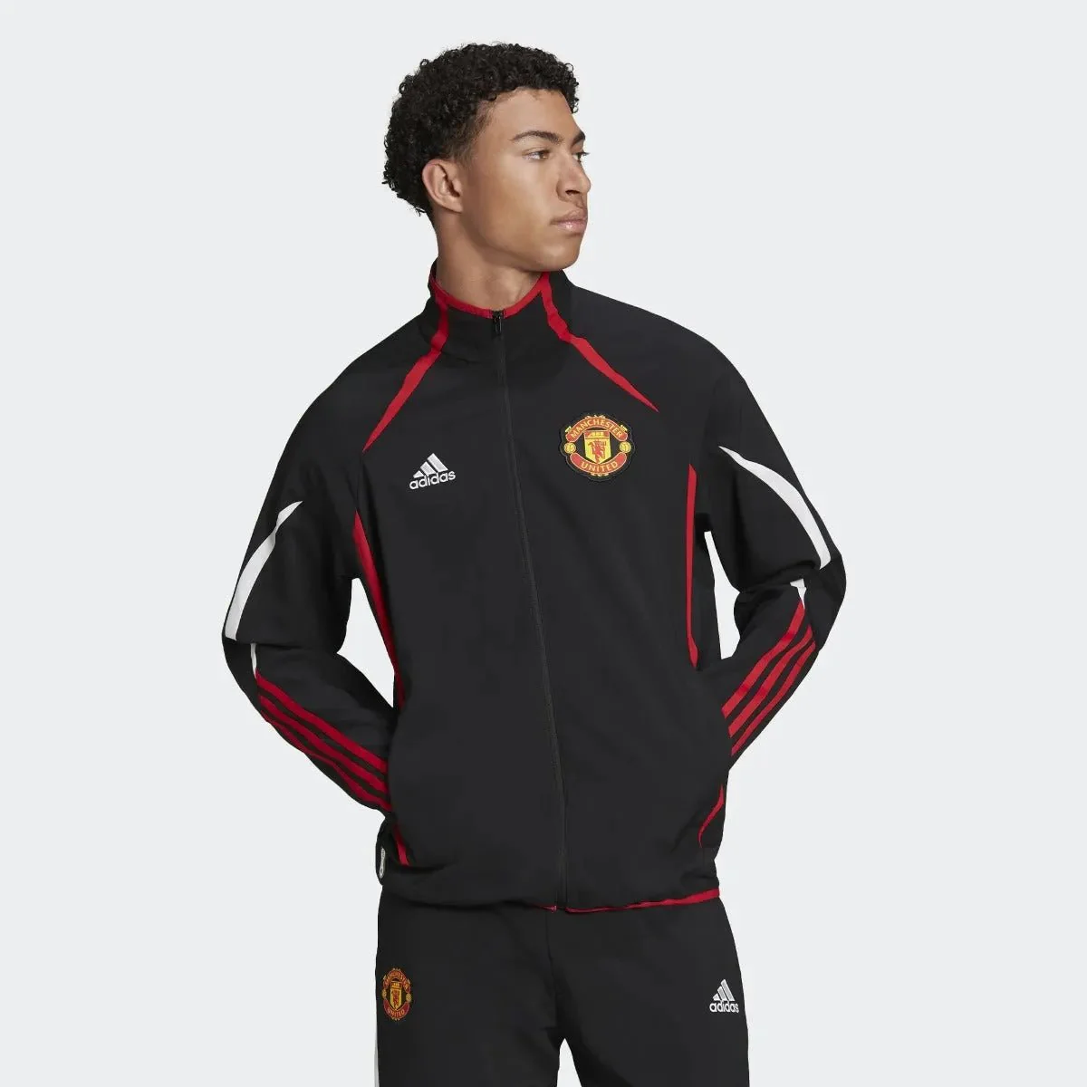 adidas 21-22 Manchester United Teamgeist Woven Jacket - Black - Image 2