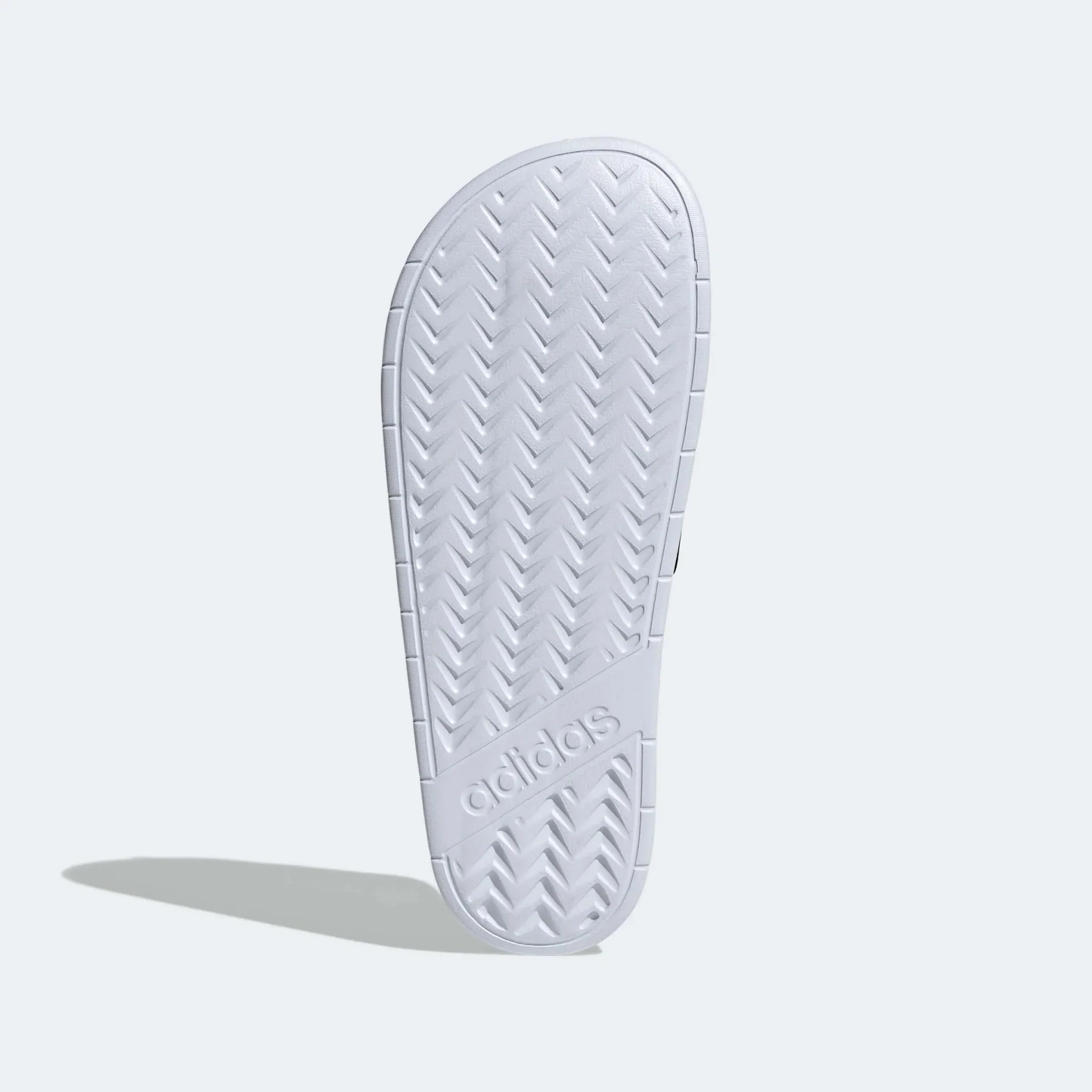 adidas Juventus Adilette TND - White-Black - Image 6