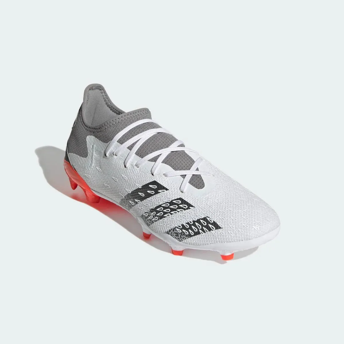 Adidas Predator Freak .3 LOW FG - White-Iron Metallic - Image 3