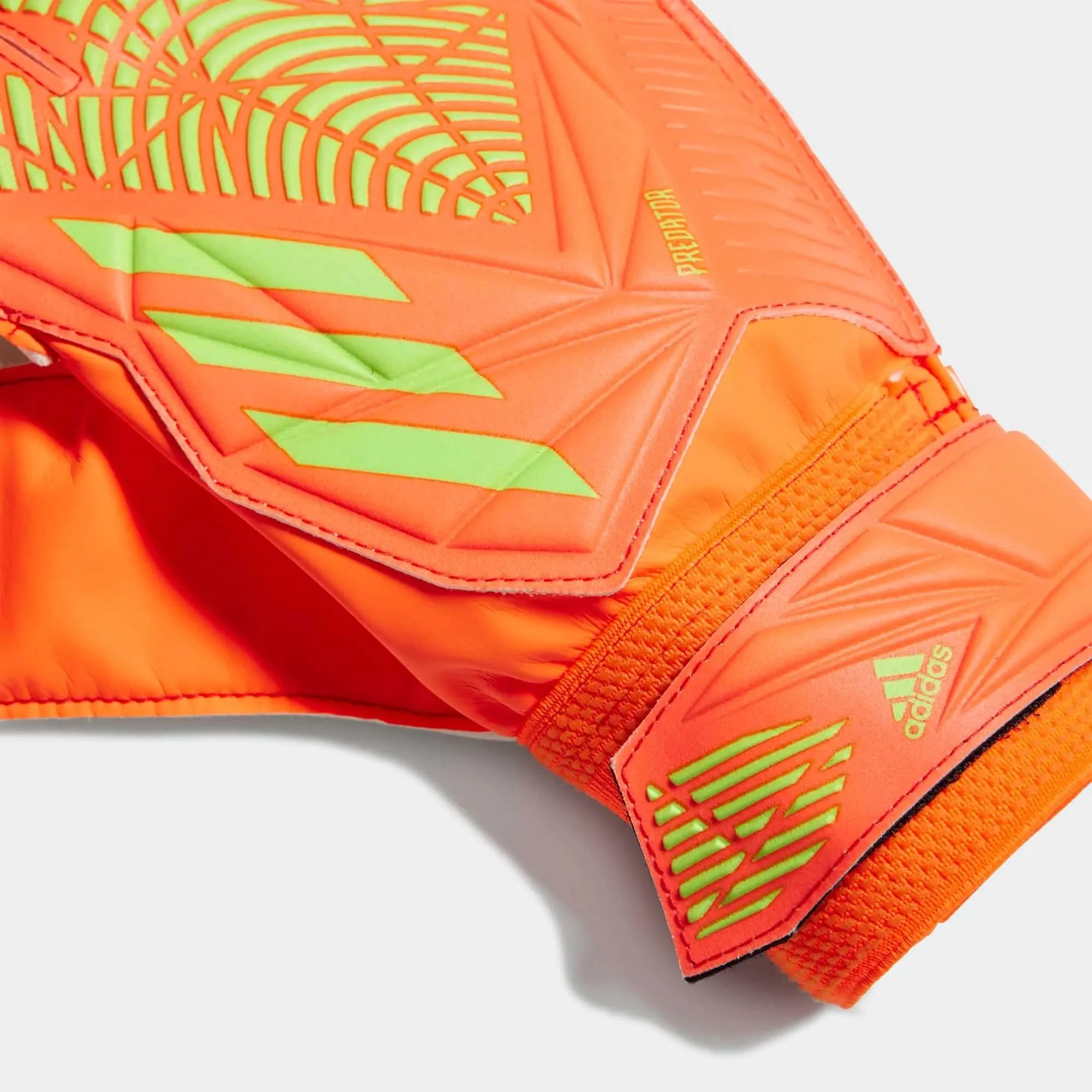 adidas Predator GL Goalkeeper Training Gloves - Solar Red-Solar Green - Image 6
