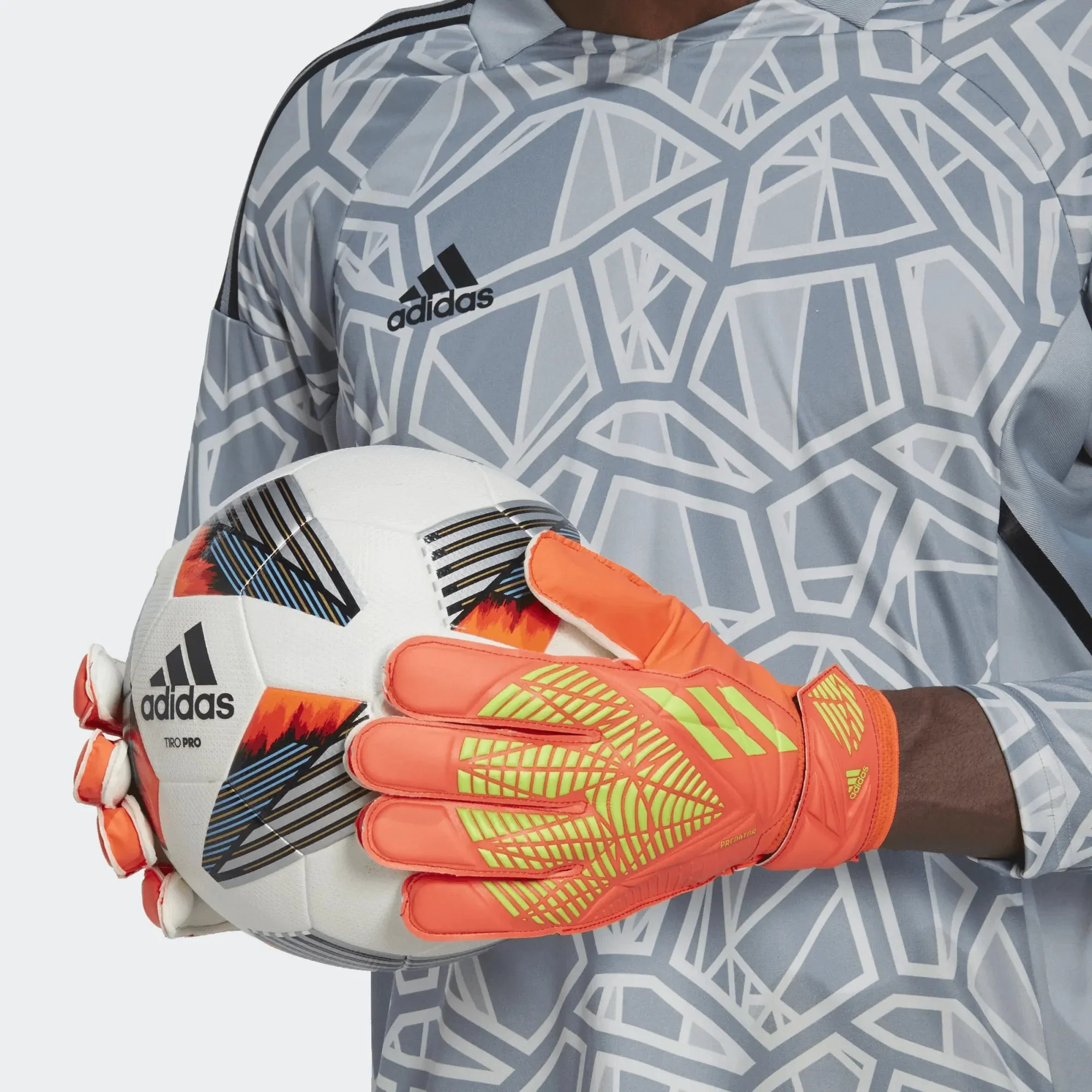adidas Predator GL Goalkeeper Training Gloves - Solar Red-Solar Green - Image 7