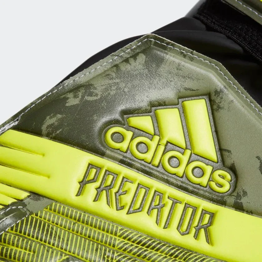 adidas Predator Training Goalkeeper Gloves - Camo-Yellow - Image 2