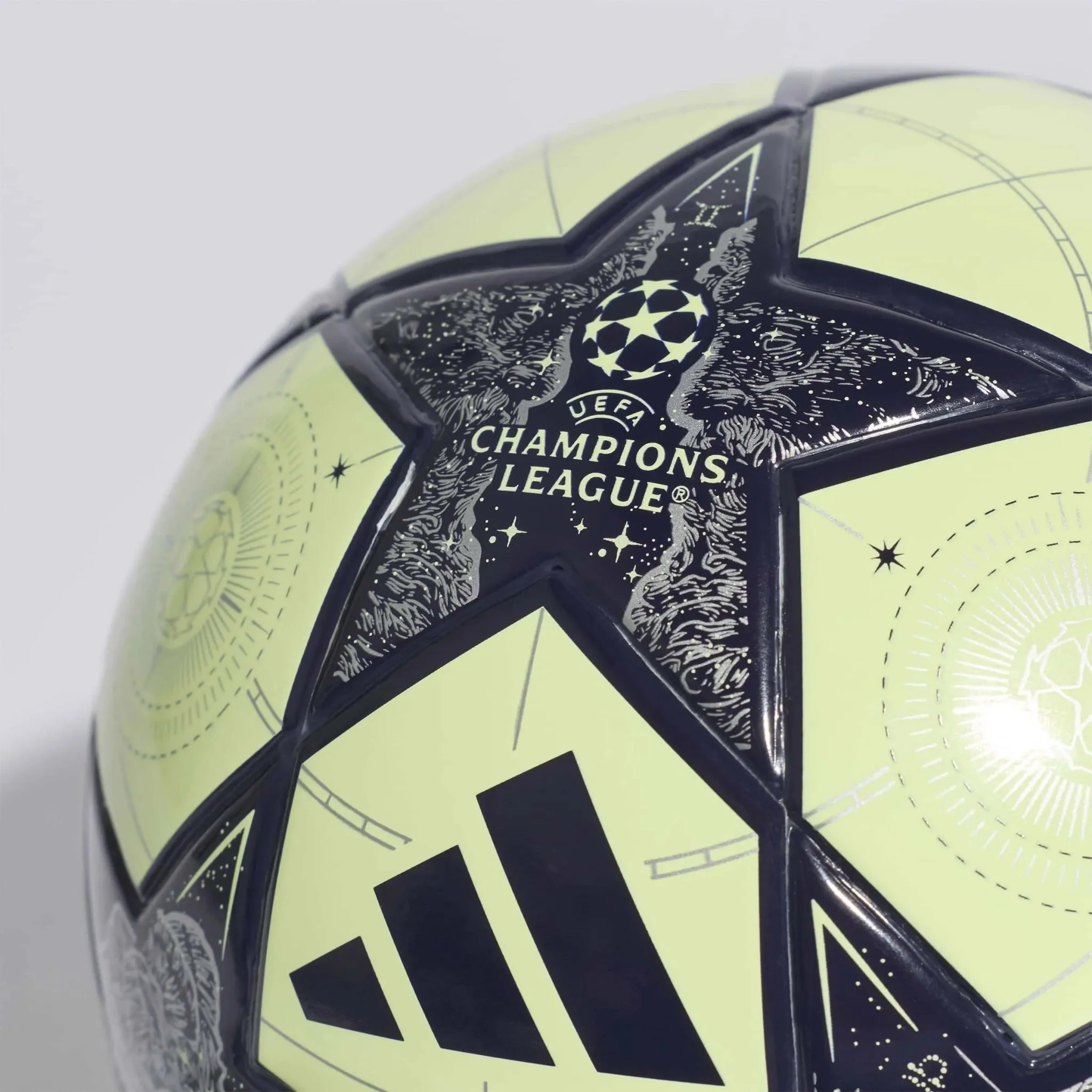 adidas Real Madrid Mini Soccer Ball - Image 4