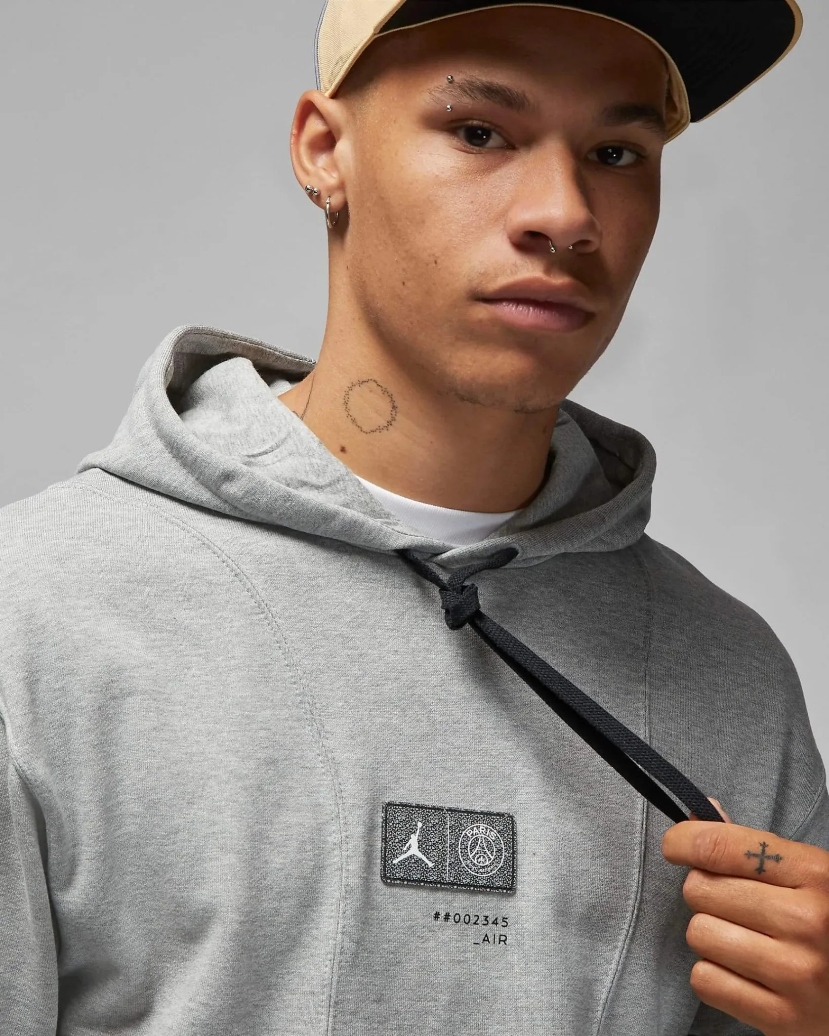 Jordan 2022-23 PSG Mens Pullover Hoodie - Image 3