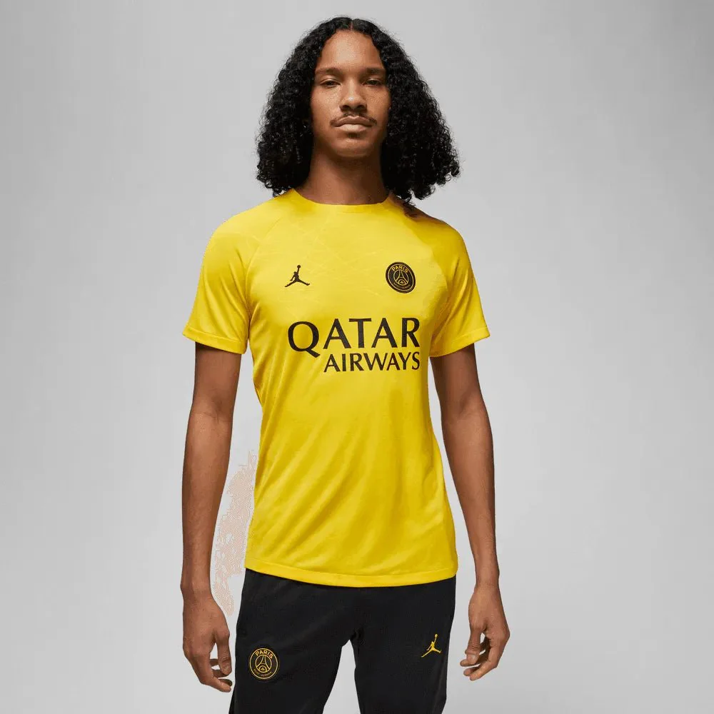 Jordan 2023 Paris Saint-Germain 4th Lifestyle Pre-Match Top - Yellow-Black