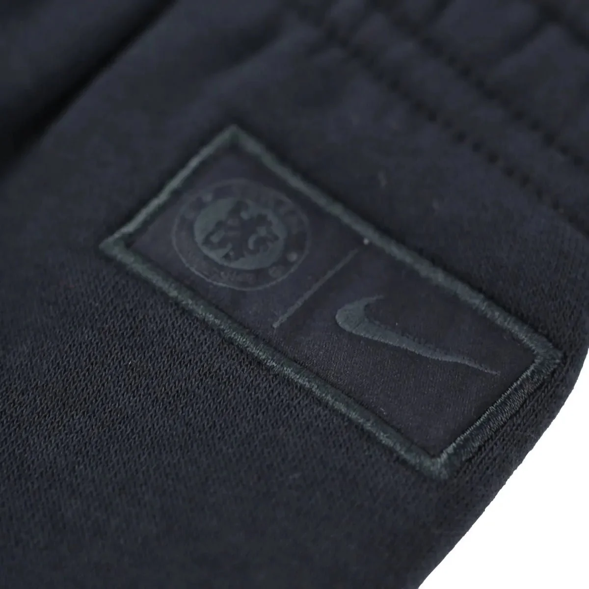Nike 2021-22 Chelsea GFA Fleece Pants -Black - Image 2