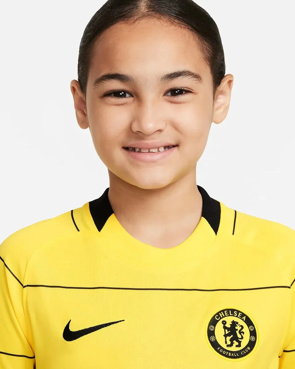 Nike 2021-22 Chelsea Youth Away Jersey - Yellow - Image 3