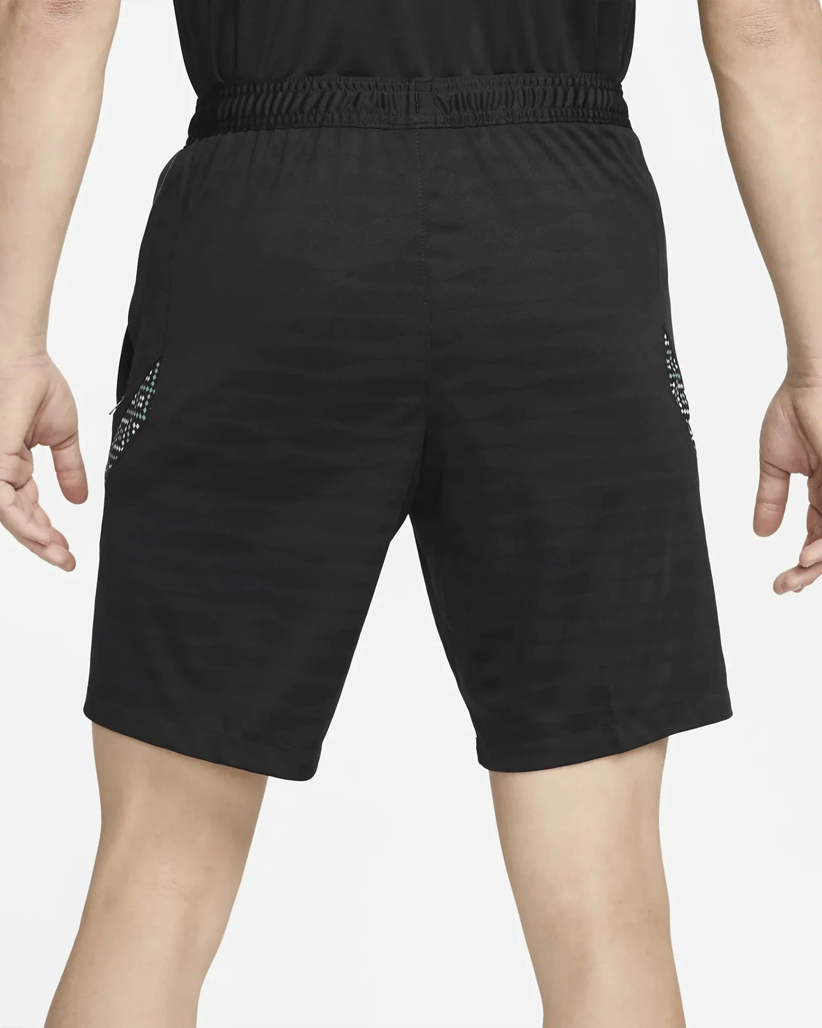 Nike 2021-22 Club America Strike Shorts - Black-Healing Jade - Image 3