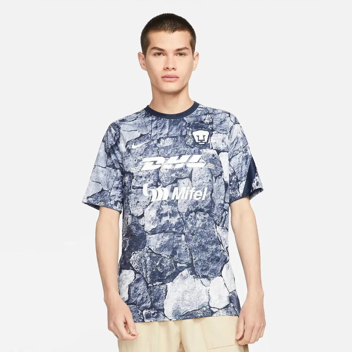 Nike 2021-22 Pumas Pre-Match jersey - White-Obsidian