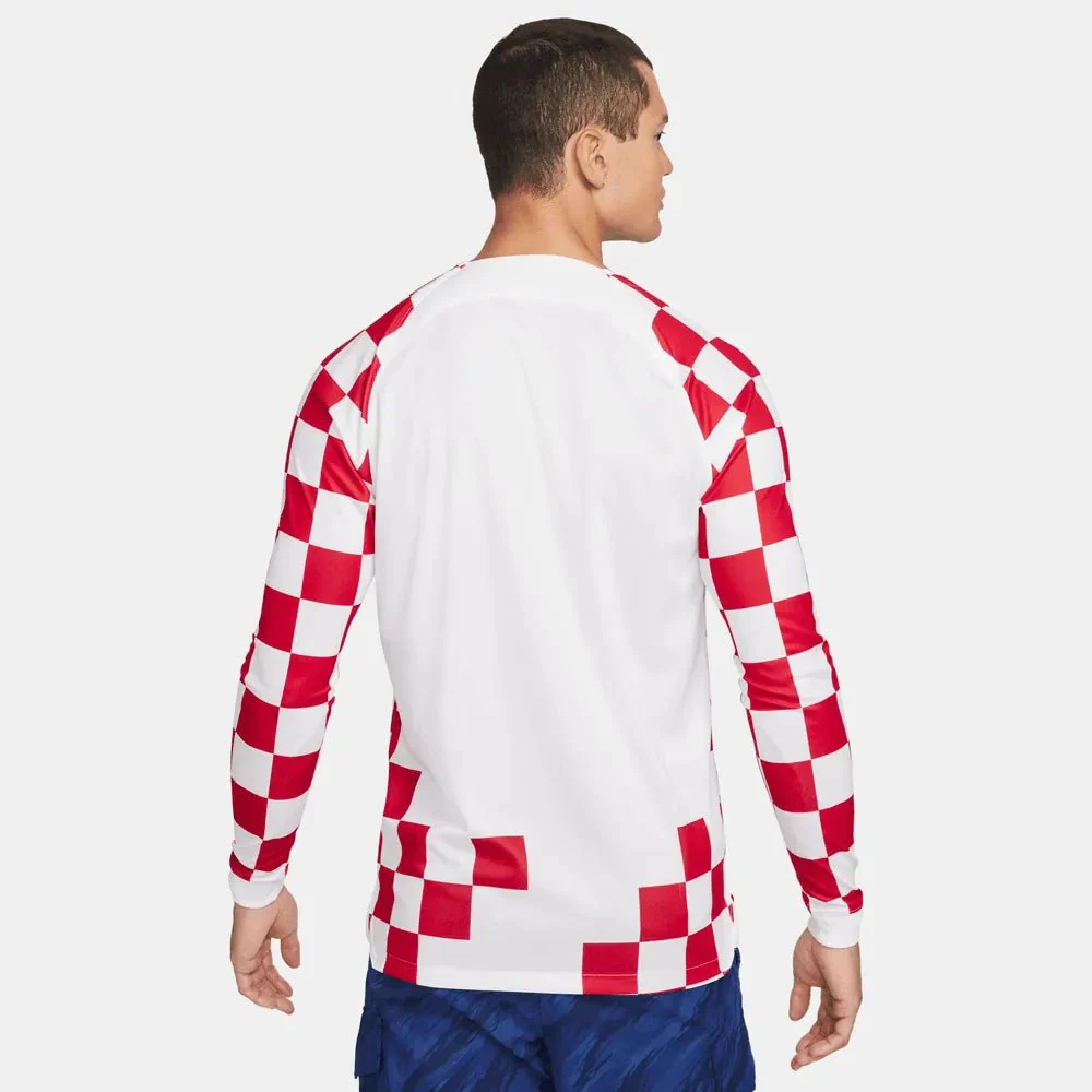Nike 2022-23 Croatia Home Long-Sleeve Jersey - Image 2