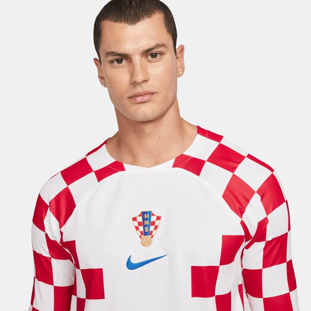 Nike 2022-23 Croatia Home Long-Sleeve Jersey - Image 3