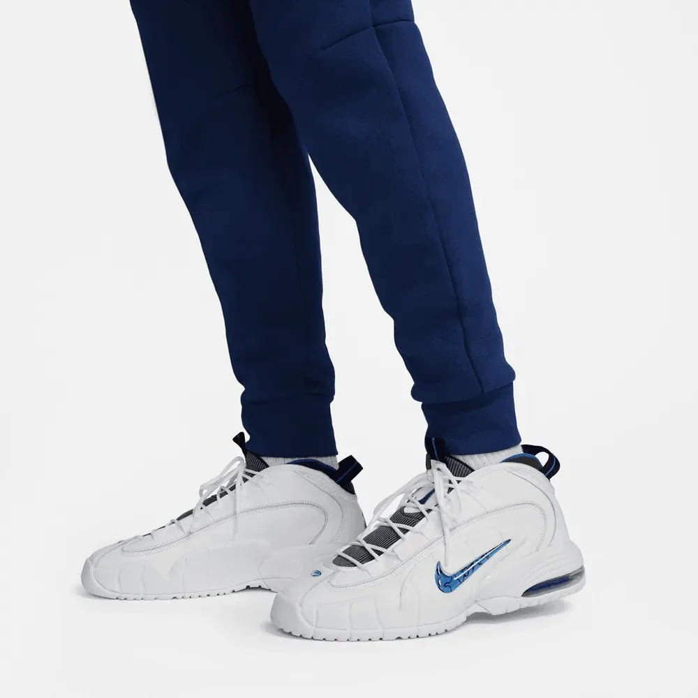 Nike 2022-23 England Tech Fleece Joggers - Image 4