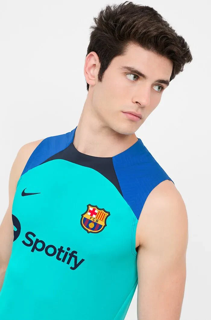 Nike 2022-23 FC Barcelona Sleeveless Strike Top - Aqua-Signal Blue - Image 3