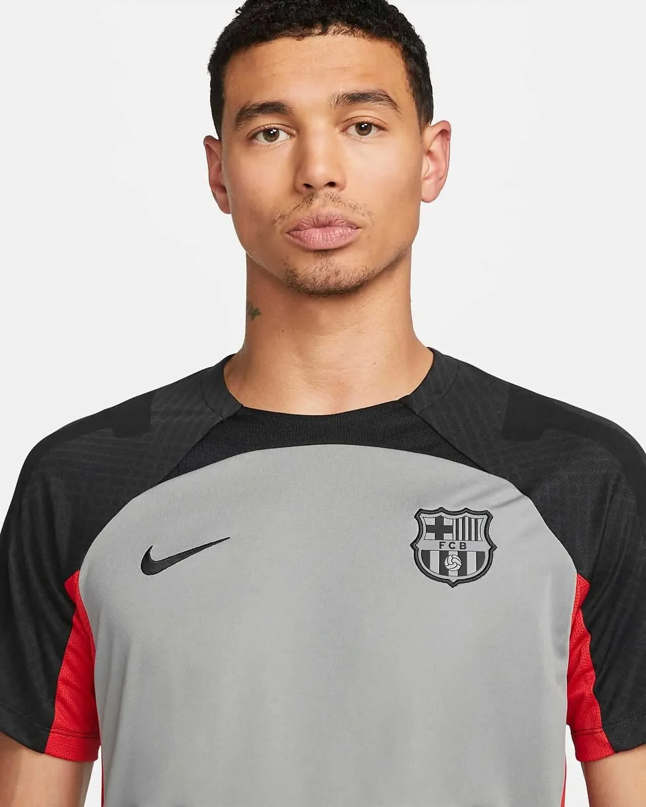 Nike 2022-23 FC Barcelona Strike Short-Sleeve Top - Grey-Black - Image 3