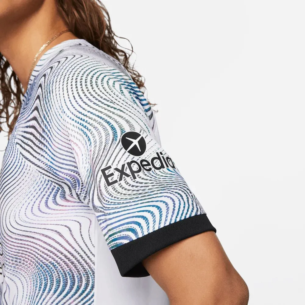 Nike 2022-23 Liverpool Away Jersey - Image 12