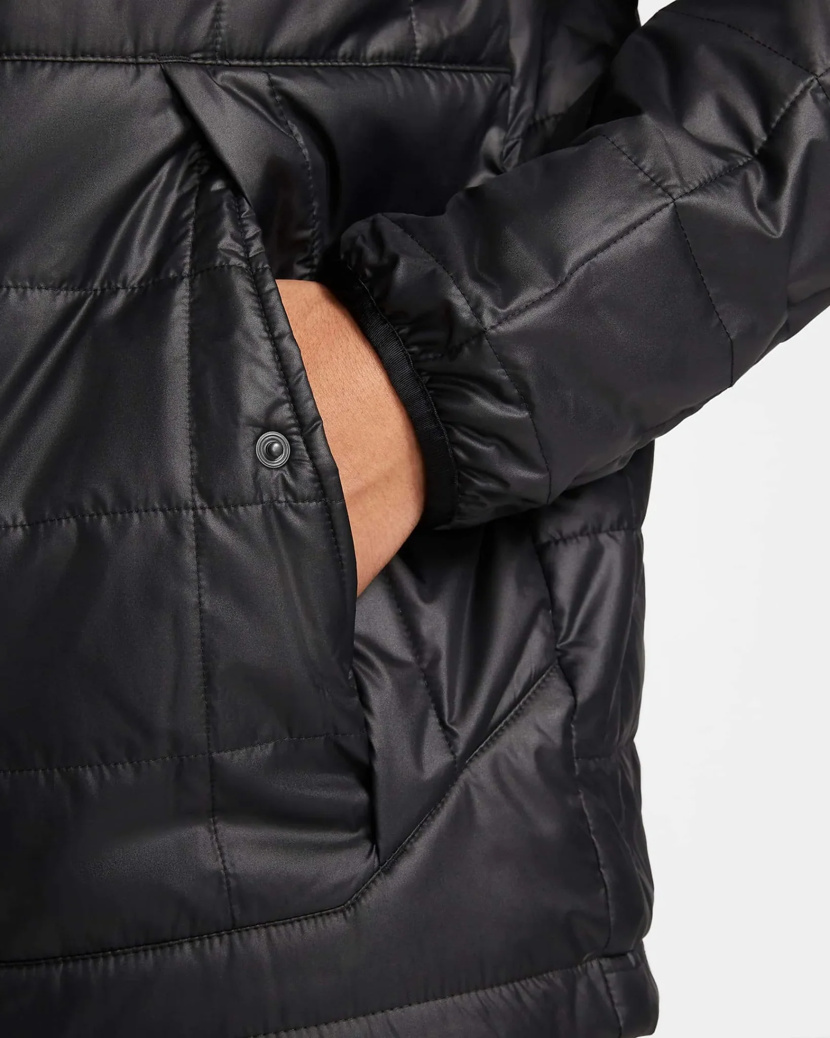 Nike 2022-23 Liverpool FC Fleece-Lined Hooded Jacket - Black-Particle Grey-Siren Red - Image 5