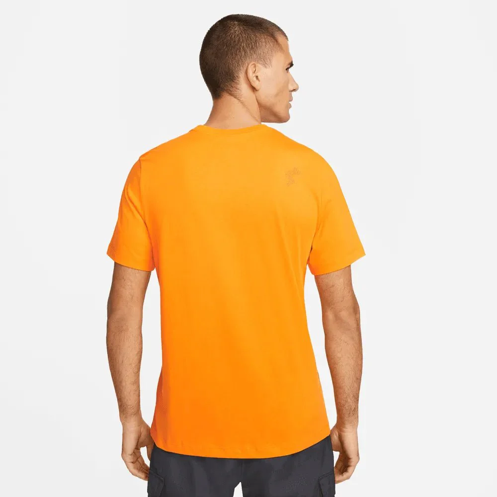 Nike 2022-23 Netherlands Crest Tee - Image 2