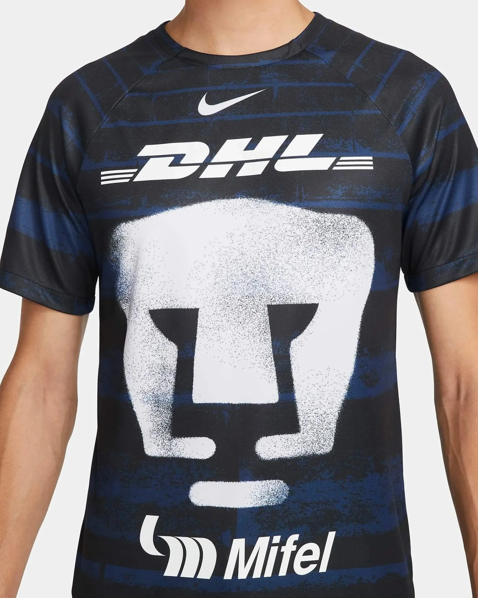 Nike 2022-23 Pumas Pre-Match Jersey - Image 4