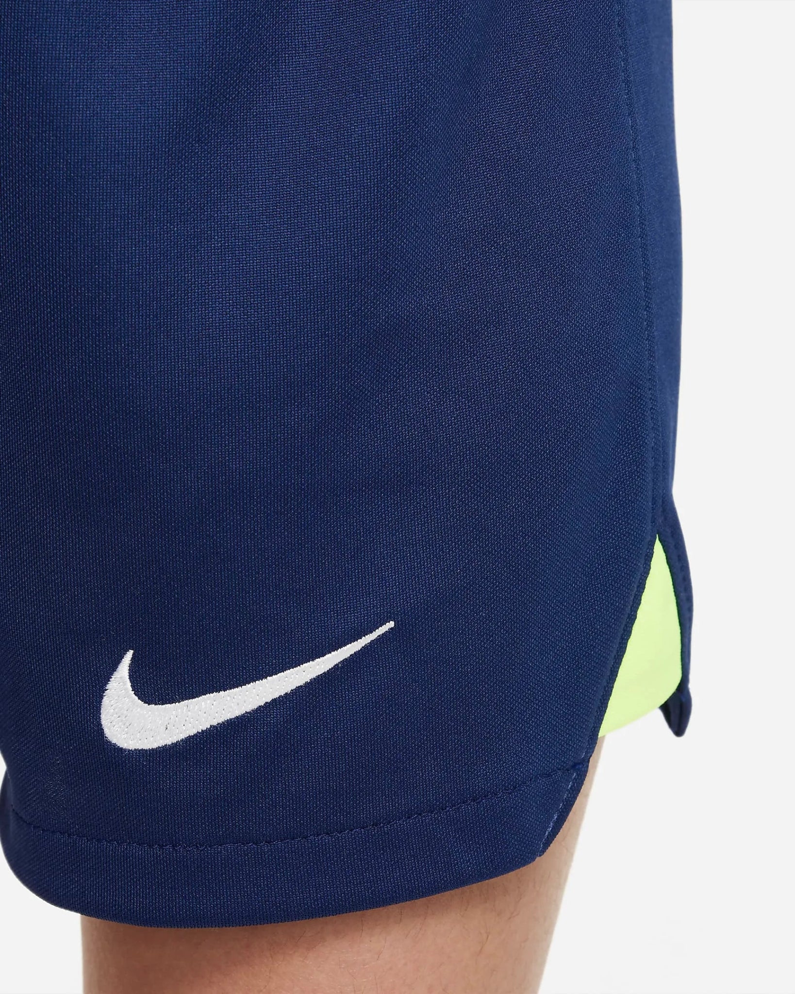 Nike 2022-23 Tottenham Hotspur Home Kids' Mini Kit - White-Binary Blue - Image 6