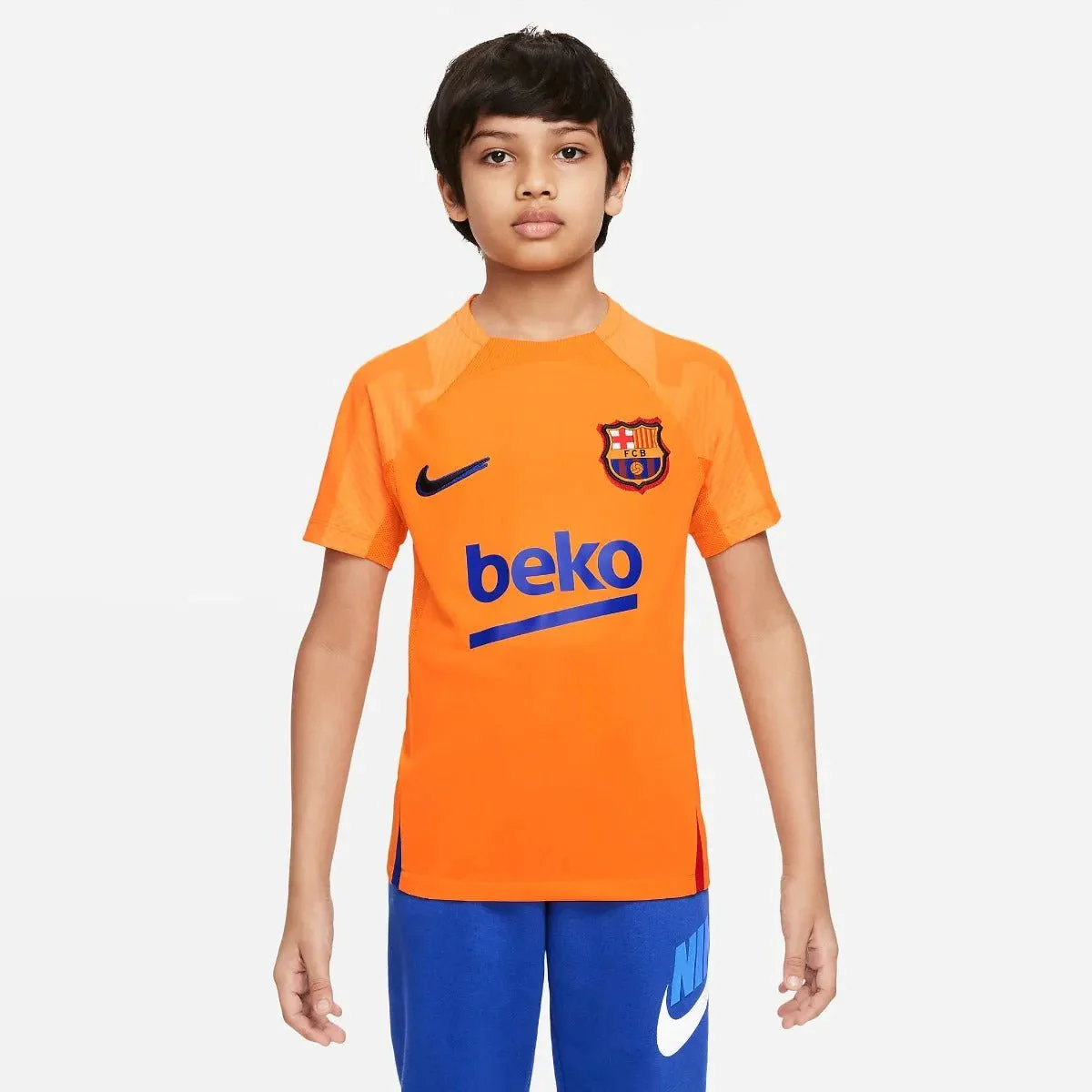 Nike 2022 FC Barcelona Youth SS Strike Top - Vivid Orange