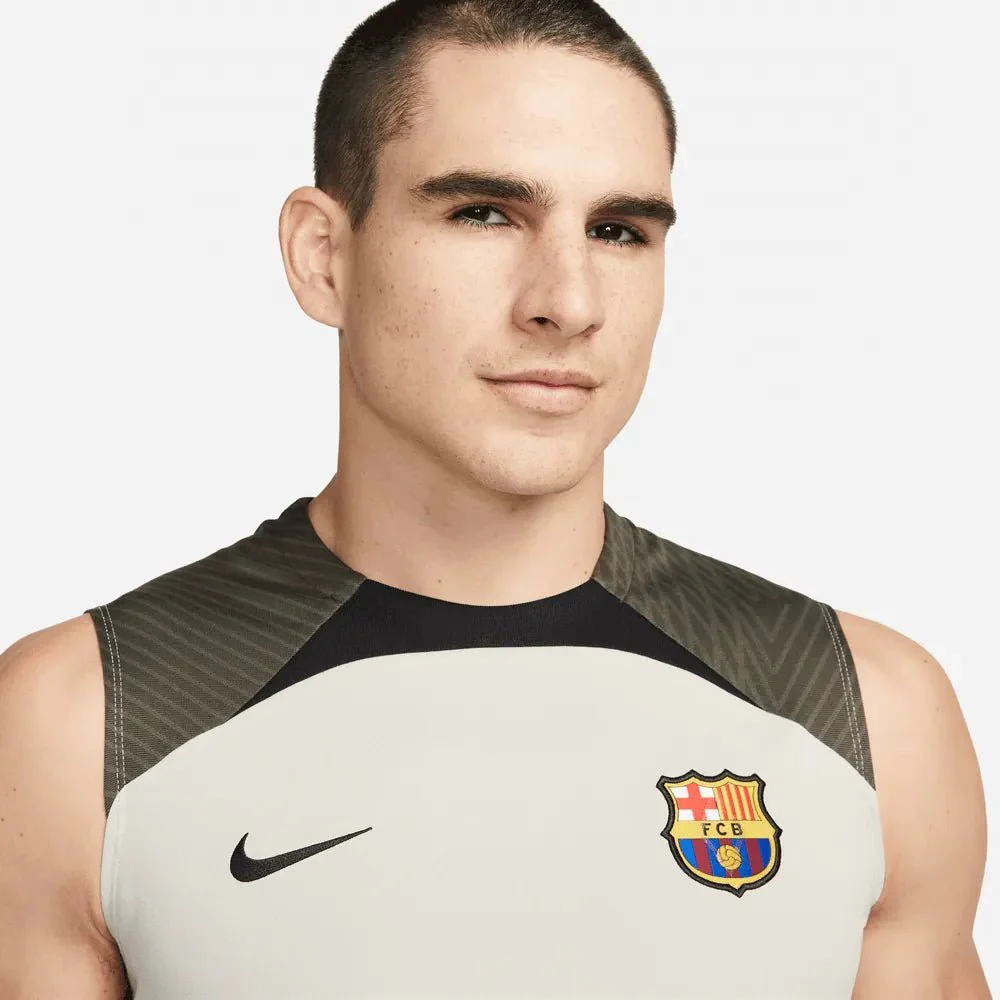 Nike 2023-24 Barcelona Men's DF Sleeveless Strike Top - Image 3