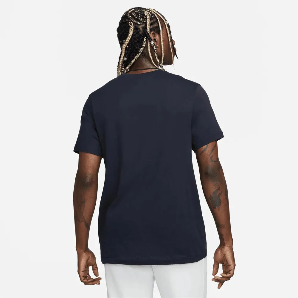 Nike 2023-24 Chelsea Men's Crest Tee - Image 2